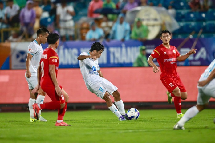 Chờ "cơn địa chấn" ở trận derby giữa Ninh Bình và Nam Định- Ảnh 4.