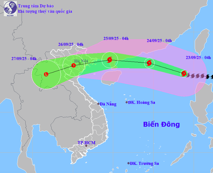 Siêu bão Ragasa vào Biển Đông, giật trên cấp 17- Ảnh 1.