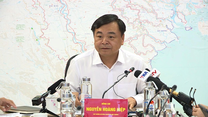 Siêu bão Ragasa là cơn bão mạnh nhất lịch sử trên Biển Đông- Ảnh 3. Siêu bão Ragasa là cơn bão mạnh nhất lịch sử trên Biển Đông- Ảnh 3.