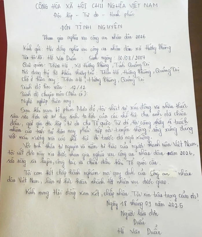 Xem phim "Mưa đỏ", chàng trai 18 tuổi ở Quảng Trị có một quyết định đầy bất ngờ- Ảnh 2.