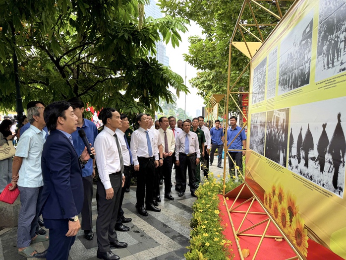 TP HCM triển lãm 80 năm "Nam bộ kháng chiến - Rạng ngời hào khí Việt Nam"- Ảnh 2.