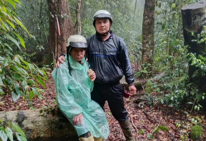 "Phép màu" cho cụ ông mất tích 5 ngày trong rừng sâu ở Lâm Đồng- Ảnh 1.