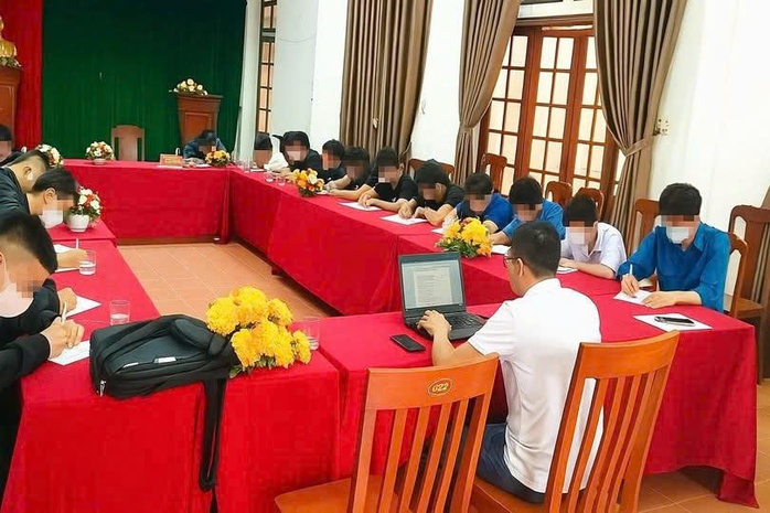 22 thanh thiếu niên hẹn nhau giải quyết mâu thuẫn, gây náo loạn - Ảnh 1.