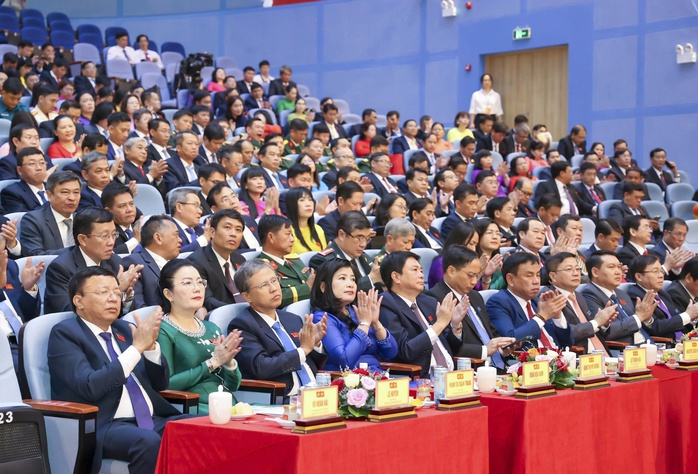 Khánh Hòa đặt mục tiêu tăng trưởng hàng năm 11-12%- Ảnh 3.