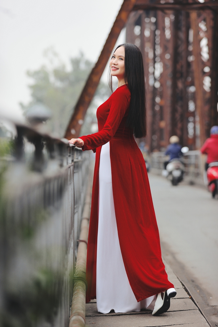 NSND Mai Hoa thân quen và mới lạ trong "Hà Nội cờ hoa" - Ảnh 4.