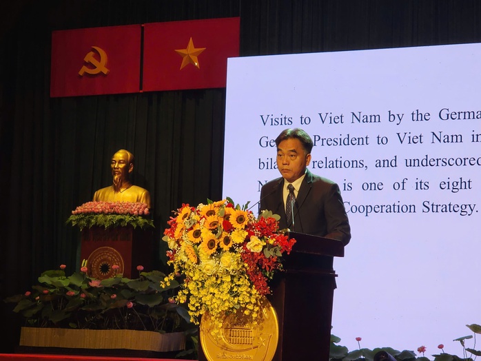 Kỷ niệm 50 năm thiết lập quan hệ ngoại giao Việt Nam - Đức- Ảnh 1.
