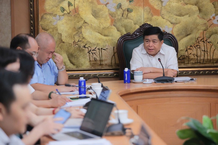 13.700 hộ kinh doanh đã bỏ thuế khoán, Phó Thủ tướng chỉ đạo tạo làn sóng lên doanh nghiệp- Ảnh 1.