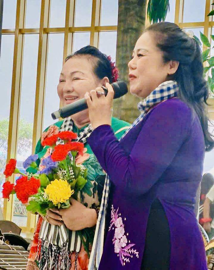 Kiều Mỹ Dung, Trần Thiện và cuộc gặp gỡ đầy xúc động với thầy NSND Nguyễn Ngọc Phương - Ảnh 6.