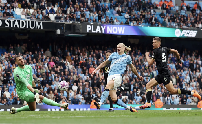 Thắng Burnley bằng hai cú đúp, Man City bay cao Top 5 Ngoại hạng- Ảnh 6.