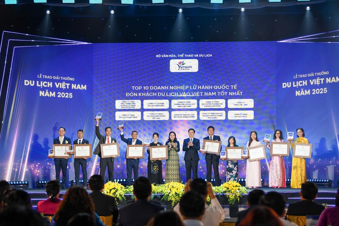 Vinh danh 113 doanh nghiệp, đơn vị tiêu biểu trong lĩnh vực du lịch- Ảnh 1.