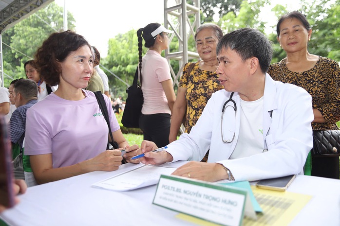 Thứ trưởng Trần Văn Thuấn: Dinh dưỡng là nền tảng sức khỏe cộng đồng - Ảnh 2.