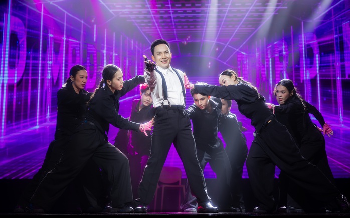 Anh tài Đinh Tiến Đạt ấn tượng với Fancon "Tôi 30-30 năm tôi vẫn ở đây"- Ảnh 2.
