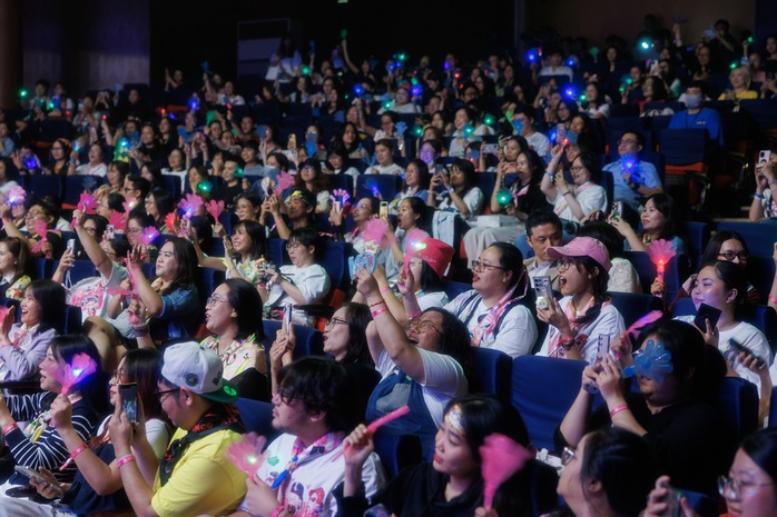 Anh tài Đinh Tiến Đạt ấn tượng với Fancon "Tôi 30-30 năm tôi vẫn ở đây"- Ảnh 4.