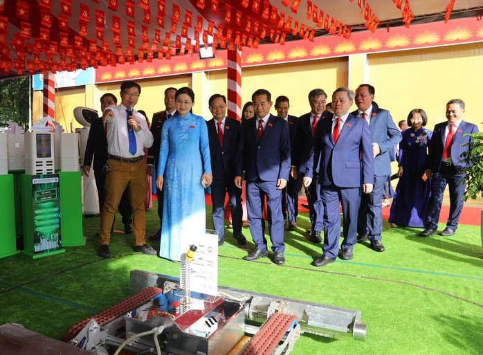Phiên trù bị đại hội Đại biểu Đảng bộ tỉnh Đồng Nai lần thứ I , nhiệm kỳ 2025 - 2030 - Ảnh 9.