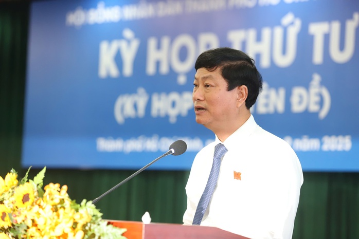HĐND TP HCM khai mạc kỳ họp có khối lượng công việc lớn nhất từ sau sáp nhập - Ảnh 2.