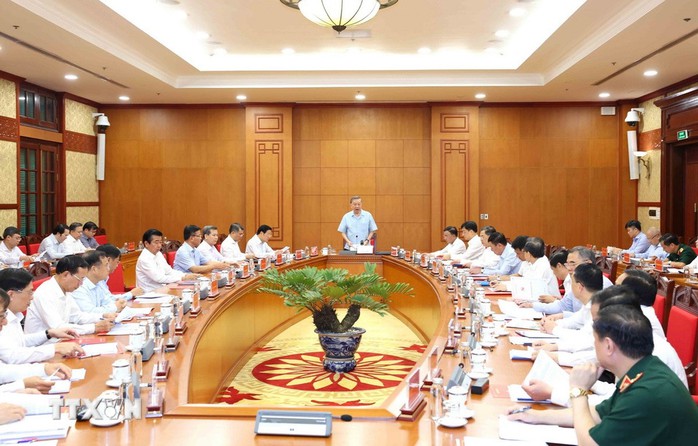 Những hình ảnh Tổng Bí thư chủ trì họp về phòng, chống tham nhũng, lãng phí, tiêu cực - Ảnh 1.