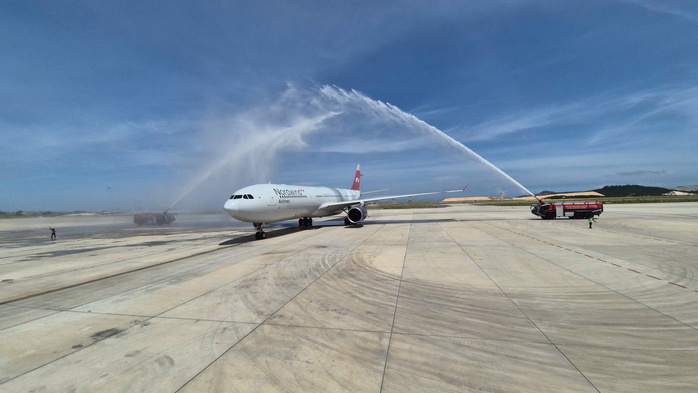 Hàng không Nordwind đưa khách Nga đến Khánh Hòa sau 5 năm tạm ngưng- Ảnh 1.