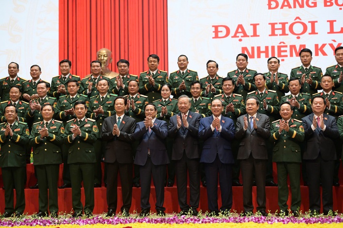 Phát triển công nghiệp quốc phòng tự chủ, lưỡng dụng, hiện đại - Ảnh 1.