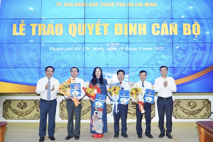 Chủ tịch UBND TP HCM Nguyễn Văn Được đề nghị cán bộ gạt bỏ tư duy cát cứ trong lĩnh vực, địa phương - Ảnh 3.