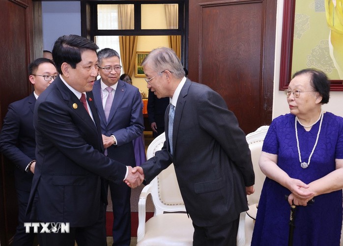 Chủ tịch nước Lương Cường xúc động gặp mặt gia đình các nhân sĩ hữu nghị Trung Quốc- Ảnh 3. Chủ tịch nước Lương Cường xúc động gặp mặt gia đình các nhân sĩ hữu nghị Trung Quốc- Ảnh 3.