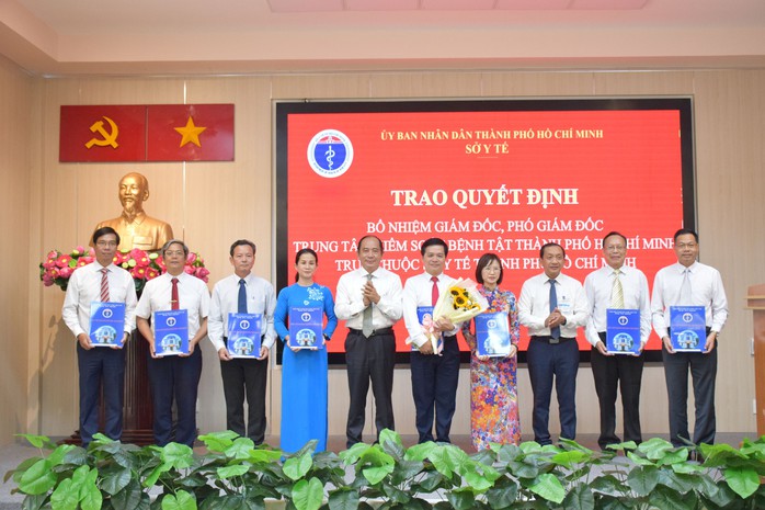 BS.CK2 Nguyễn Hồng Tâm được bổ nhiệm giữ chức Giám đốc HCDC- Ảnh 1. BS.CK2 Nguyễn Hồng Tâm được bổ nhiệm giữ chức Giám đốc HCDC- Ảnh 1.