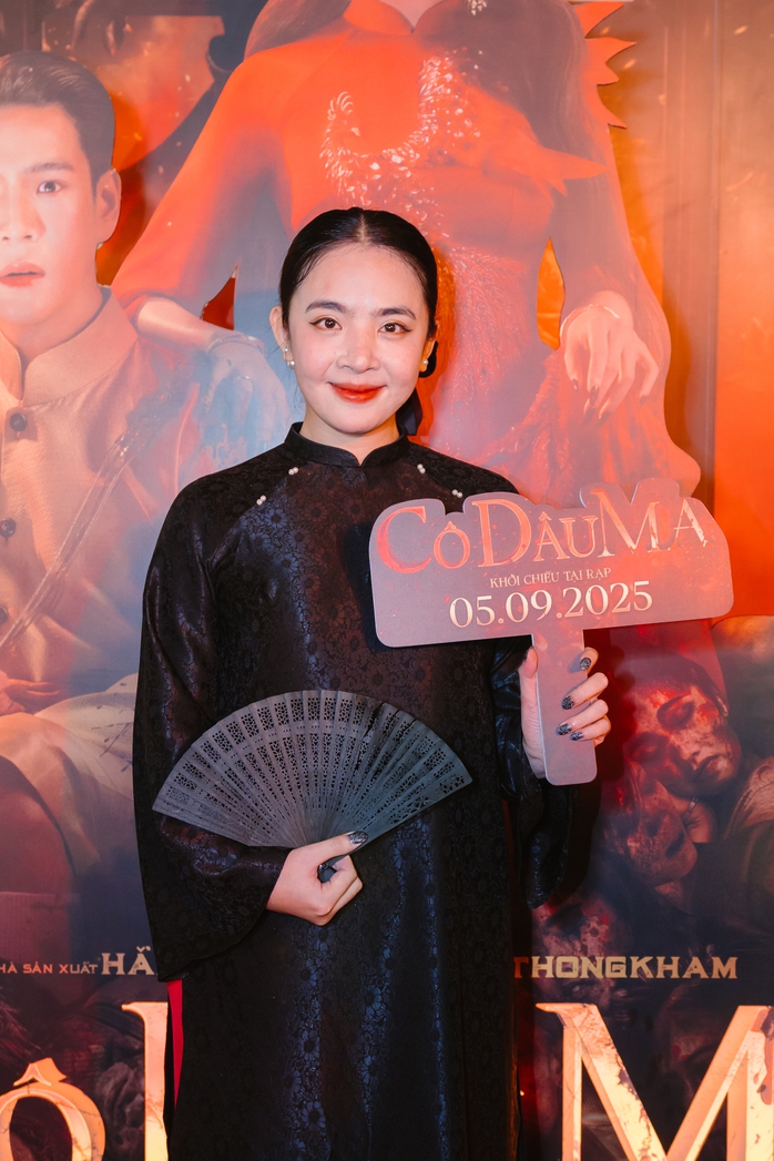 Thúy Diễm, Nhan Phúc Vinh tụ hội chúc mừng Rima Thanh Vy- Ảnh 9. Thúy Diễm, Nhan Phúc Vinh tụ hội chúc mừng Rima Thanh Vy- Ảnh 9.