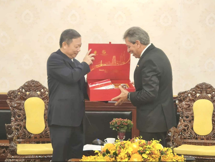 TP HCM mong muốn hợp tác với các địa phương Cuba- Ảnh 2.