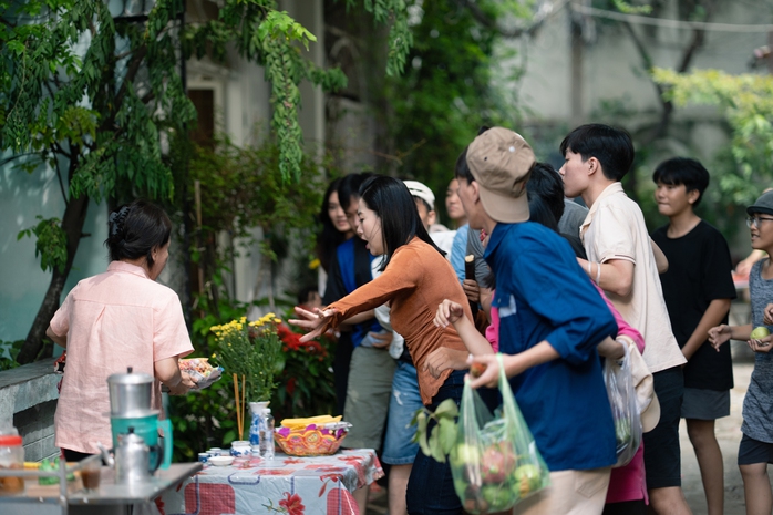 Lê Khánh "giật cô hồn" hết sức mình- Ảnh 2.