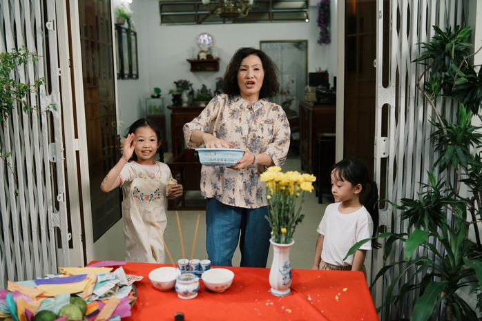 Lê Khánh "giật cô hồn" hết sức mình- Ảnh 1.