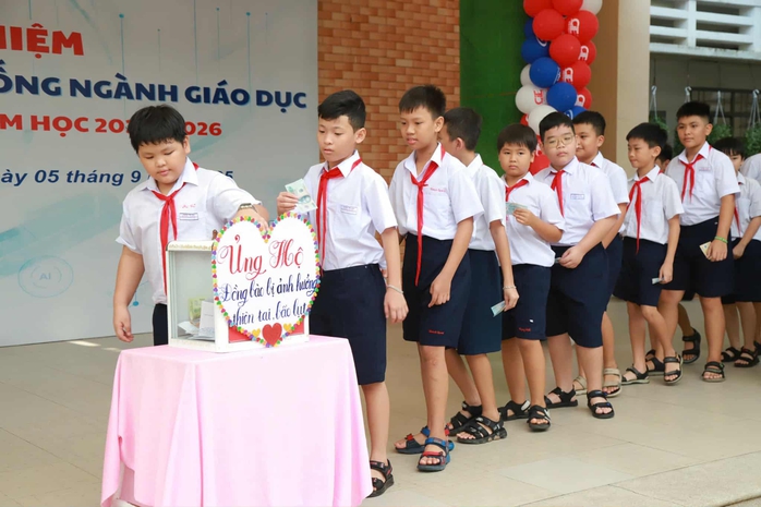 Tưng bừng khai giảng năm học mới đặc biệt chưa từng có - Ảnh 38.