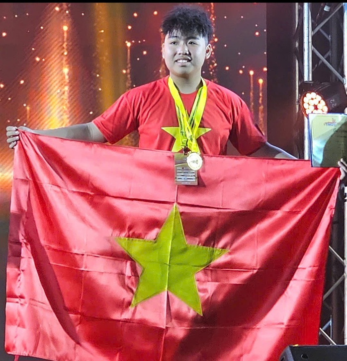 Học sinh lớp 6 Hải Phòng liên tiếp giành 2 huy chương vàng Olympic Toán học quốc tế- Ảnh 1.