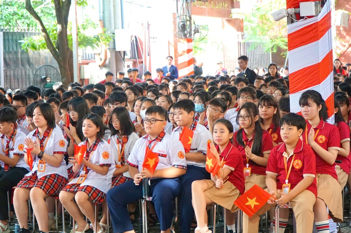 Cam kết của một trường tư thục trong ngày khai giảng đặc biệt- Ảnh 1.
