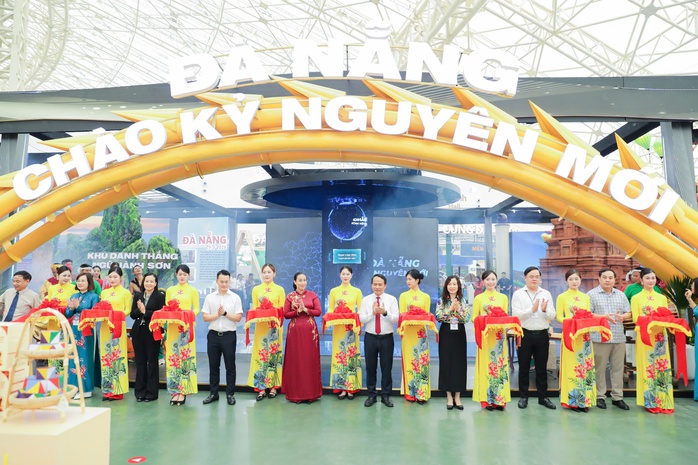 Đà Nẵng trước thềm Đại hội Đảng: Tự tin, đổi mới, phát triển- Ảnh 1. Đà Nẵng trước thềm Đại hội Đảng: Tự tin, đổi mới, phát triển- Ảnh 1.
