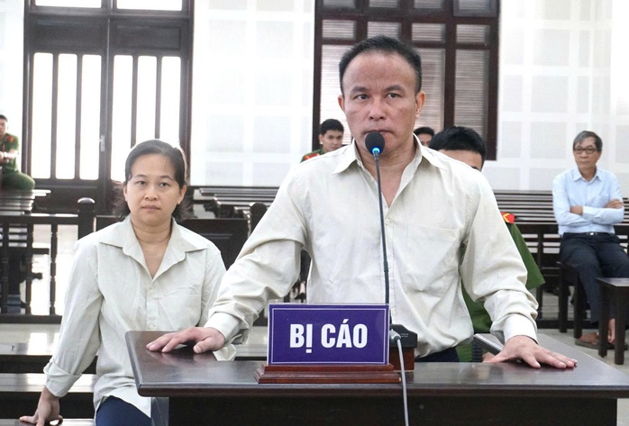 Được lãnh đạo nhờ đứng tên, cựu cán bộ Văn phòng UBND Đà Nẵng chiếm đoạt 5 lô đất- Ảnh 1. Được lãnh đạo nhờ đứng tên, cựu cán bộ Văn phòng UBND Đà Nẵng chiếm đoạt 5 lô đất- Ảnh 1.