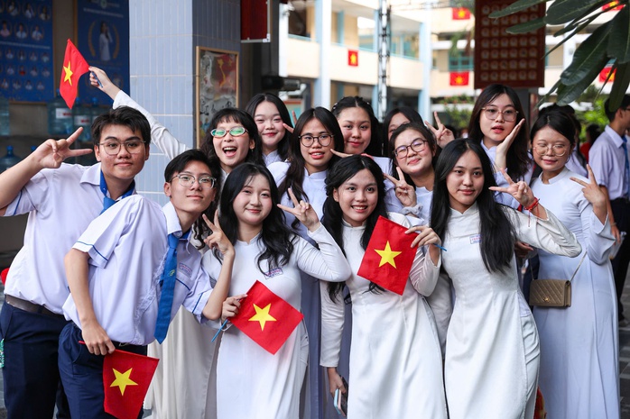 Năm học mới cùng những vấn đề mới trong giáo dục TP HCM- Ảnh 1. Năm học mới cùng những vấn đề mới trong giáo dục TP HCM- Ảnh 1.