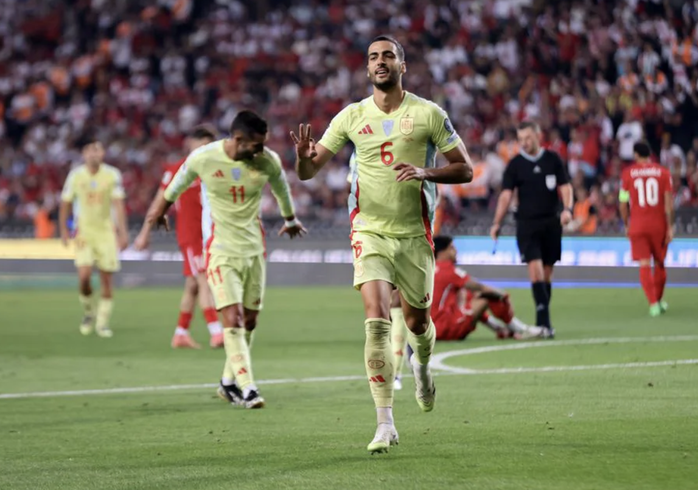 Merino lập hat-trick, Tây Ban Nha thắng nghiền ép Thổ Nhĩ Kỳ 6-0- Ảnh 2. Merino lập hat-trick, Tây Ban Nha thắng nghiền ép Thổ Nhĩ Kỳ 6-0- Ảnh 2.