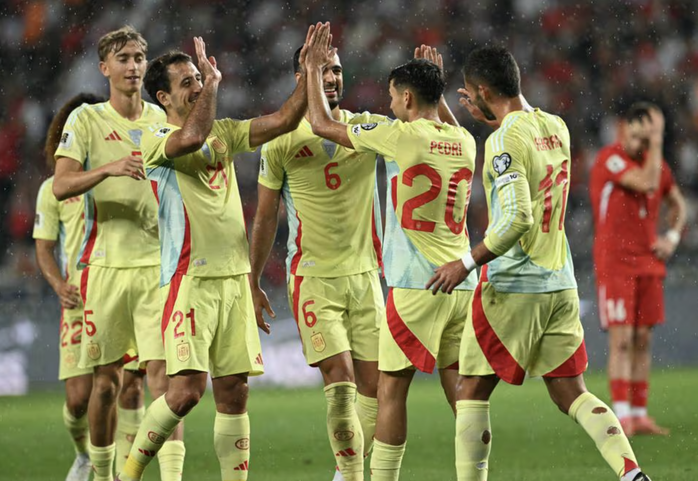 Merino lập hat-trick, Tây Ban Nha thắng nghiền ép Thổ Nhĩ Kỳ 6-0- Ảnh 4. Merino lập hat-trick, Tây Ban Nha thắng nghiền ép Thổ Nhĩ Kỳ 6-0- Ảnh 4.