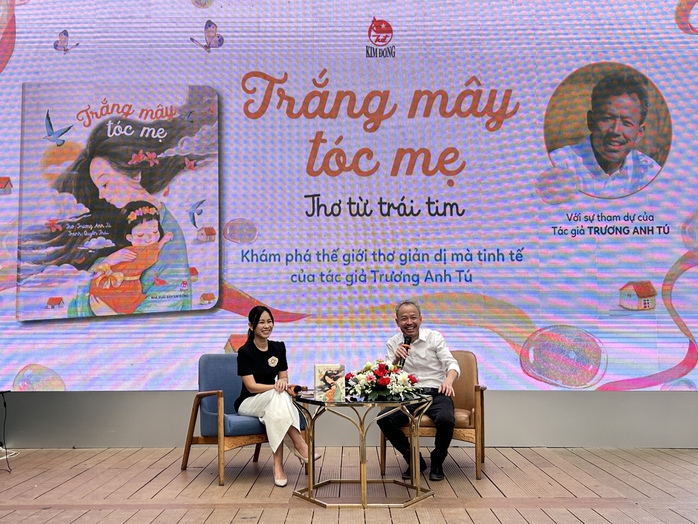 Vẻ đẹp trong veo trong "Trắng mây tóc mẹ" - Ảnh 1. Vẻ đẹp trong veo trong "Trắng mây tóc mẹ" - Ảnh 1.