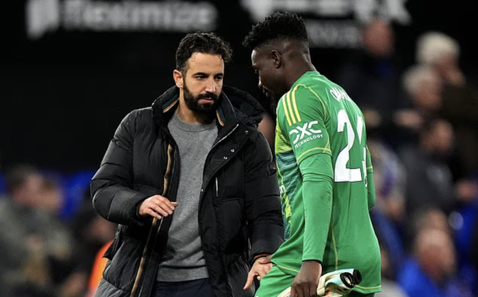 Rời Man United sang Trabzonspor, "người nhện" Onana nhận lương khủng- Ảnh 2. Rời Man United sang Trabzonspor, "người nhện" Onana nhận lương khủng- Ảnh 2.
