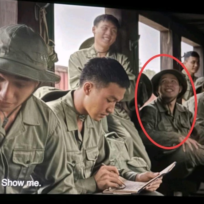 Soi dàn "cameo" TikToker tên tuổi trong "Mưa đỏ"- Ảnh 3. Soi dàn "cameo" TikToker tên tuổi trong "Mưa đỏ"- Ảnh 3.