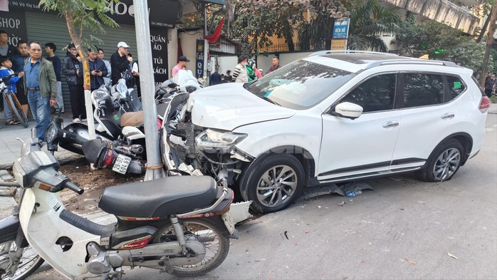 Ng&agrave;y đầu năm 2026 , tai nạn giao th&ocirc;ng l&agrave;m 18 người tử vong tr&ecirc;n to&agrave;n quốc - Ảnh 1.