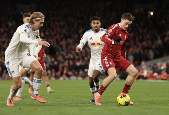Liverpool bị Leeds United cầm h&ograve;a, cầu trường Anfield tiếc nuối - Ảnh 3.