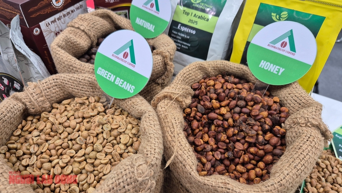 Gi&aacute; c&agrave; ph&ecirc; h&ocirc;m nay 1-1: Cao nhất 10 ng&agrave;y qua - Ảnh 1.