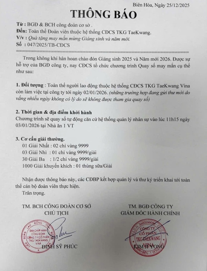 Người nhận thưởng hậu hĩnh, người l&agrave;m xuy&ecirc;n lễ hưởng lương gấp 3-4 lần dịp Tết Dương lịch - Ảnh 1.