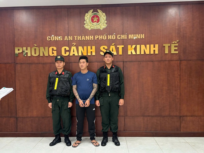 Những chiến c&ocirc;ng của Ph&ograve;ng Cảnh s&aacute;t Kinh tế C&ocirc;ng an TPHCM cuối năm 2025 - Ảnh 6.