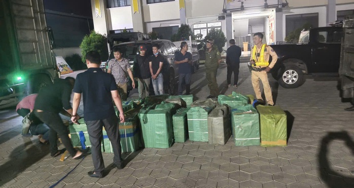 Những chiến c&ocirc;ng của Ph&ograve;ng Cảnh s&aacute;t Kinh tế C&ocirc;ng an TPHCM cuối năm 2025 - Ảnh 4.