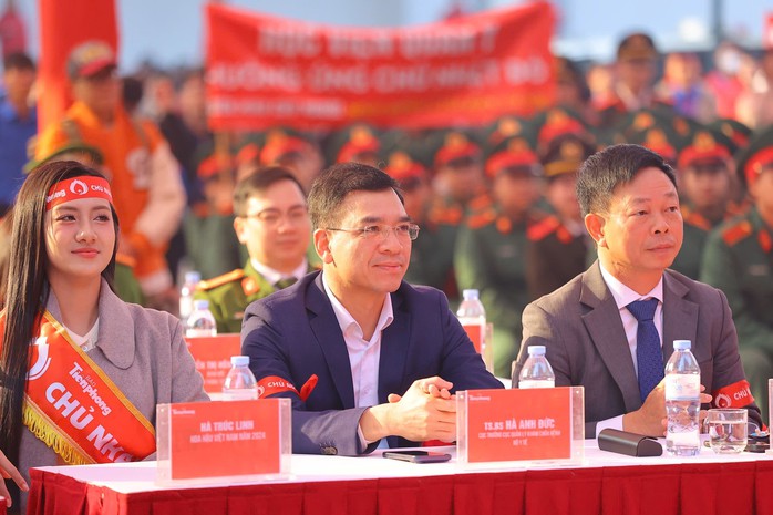 Điều đặc biệt trong Chủ nhật Đỏ tại Đại học B&aacute;ch khoa H&agrave; Nội - Ảnh 5.