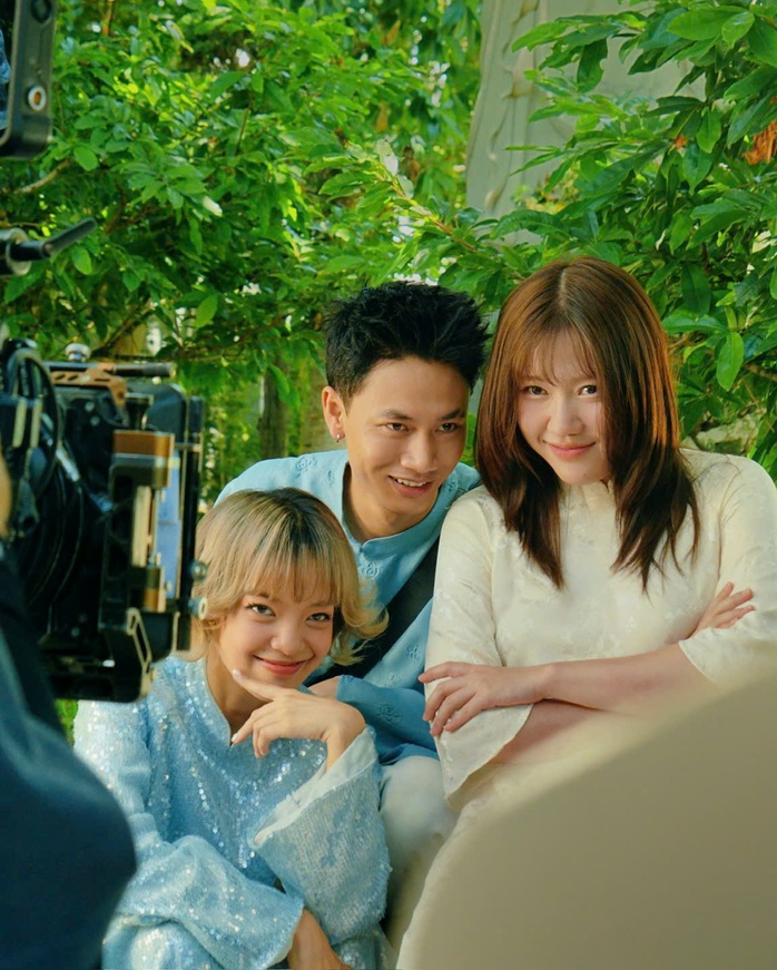 Đo&agrave;n Thế Vinh: Ch&agrave;ng trai Gen Z rẽ lối v&agrave;o nghệ thuật đầy cảm hứng - Ảnh 4.