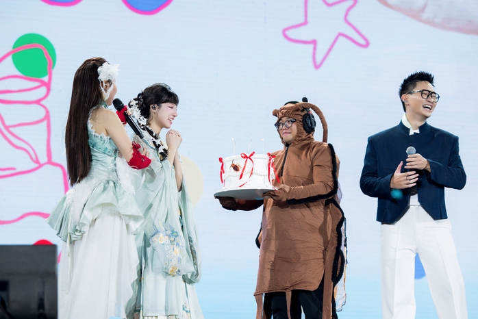 13 năm ca hát của Phương Mỹ Chi - Ảnh 3.