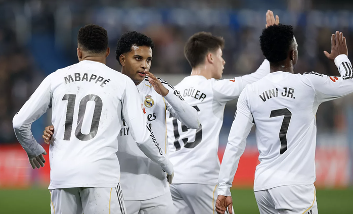 Real Madrid sa thải HLV Xabi Alonso sau thảm bại El Clasico - Ảnh 3.